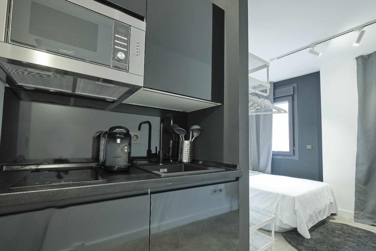 Апартаменты Giralda Modern & Luxury Севилья Экстерьер фото